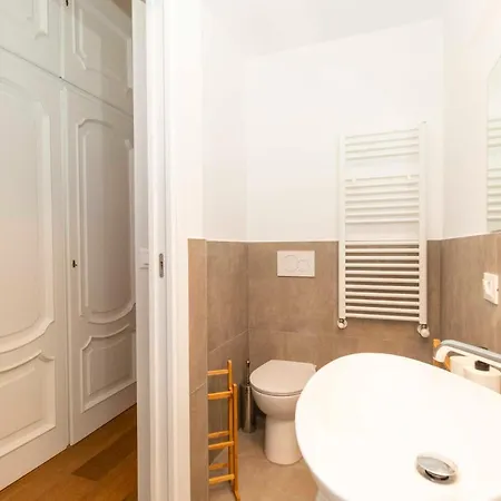 La Mole & Comfy Apartamento