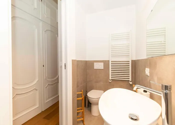 La Mole & Comfy Apartament